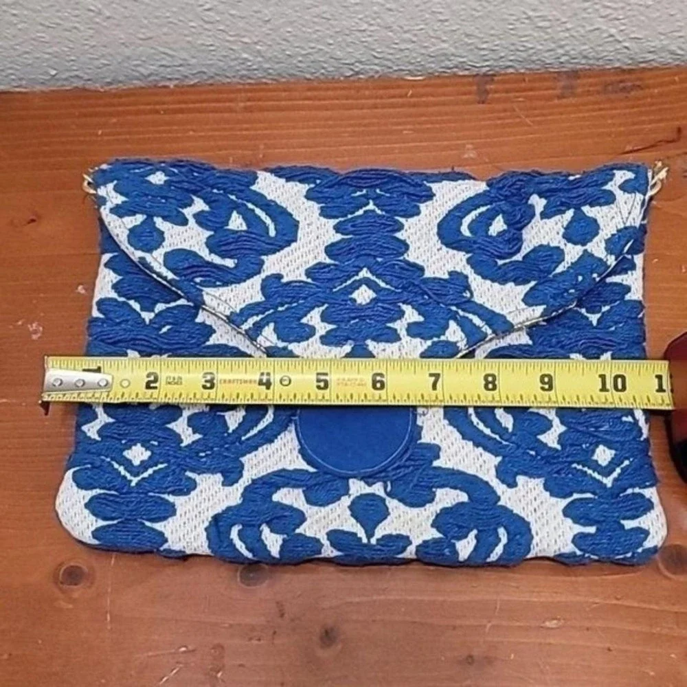 Steve Madden Zada Envelope Purse Embroidered Hand B ag Gold Strap Formal Festiva